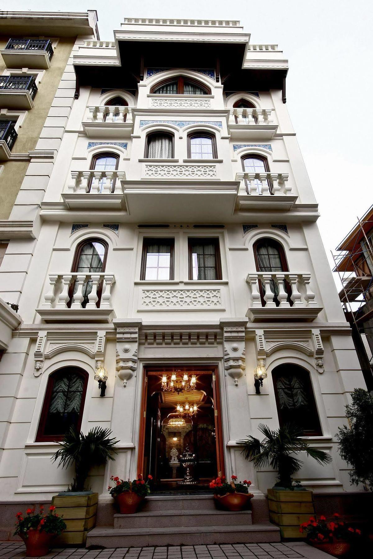 Hotel Niles Istanbul Exterior photo